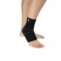 bandazh_kompressionnyy_na_golenostopnyy_sustav_s_silikonovymi_vkladyshami_t_46_10_t_8610