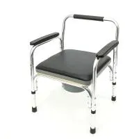 1. Кресло-туалет FS895L Мега-Оптим с санитарным оснащением