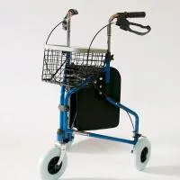 1. Ходунки-роллаторы FS969H на 3-х колесах прогулочные с корзинкой и сумкой складные