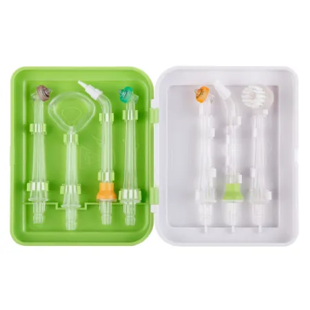 4. Ирригатор CS Medica Kids CS-32 детский с 7-ю насадками