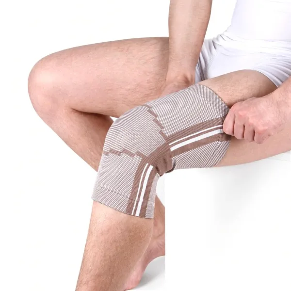 3. Бандаж KS-E02 на коленный сустав эластичный