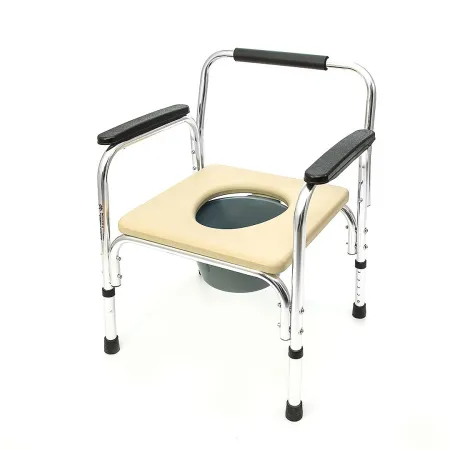 3. Кресло-туалет FS895L Мега-Оптим с санитарным оснащением