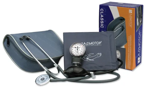 2. Тонометр ИАД-01-1А Адъютор Комплектация 7 для педиатрии Три детские манжеты