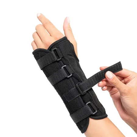 2. Бандаж К-906 Комф-Орт Фиксатор лучезапястного сустава